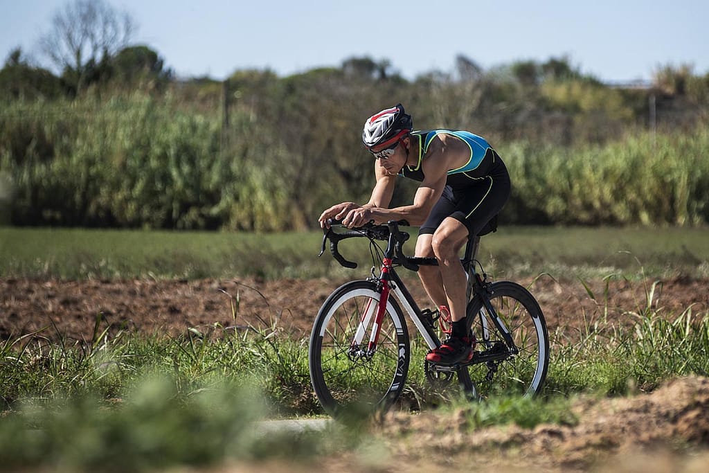 What Is Triathlon? Swim, Bike, Run, Overcome Limits 3 What Is Triathlon? Swim, Bike, Run, Overcome Limits