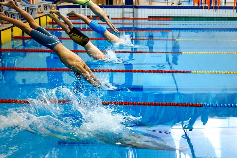 What Is Swimming? Glorious Past, Bright Future 1 What Is Swimming? Glorious Past, Bright Future
